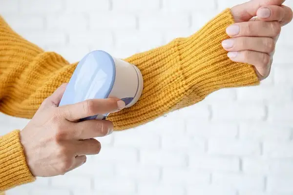 Czy sweter z wiskozy się mechaci? Sprawdź, jak temu zapobiec